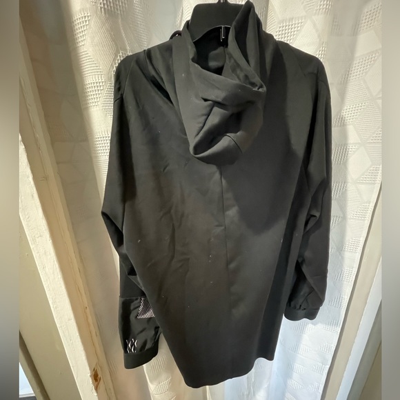 Nike jacket - Picture 2 of 2